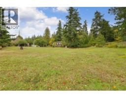567 Windthrop Rd, Colwood, BC V9C3B6 Photo 6