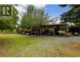 567 Windthrop Rd, Colwood, BC V9C3B6 Photo 9