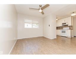 Bedroom 4 - 9810 98a Av, Morinville, AB T8R1P4 Photo 8