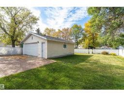 9810 98a Av, Morinville, AB T8R1P4 Photo 47