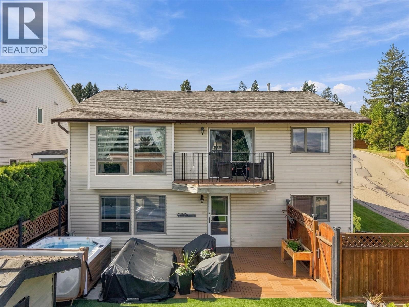 #9 810 HUGH ALLAN Drive - 43