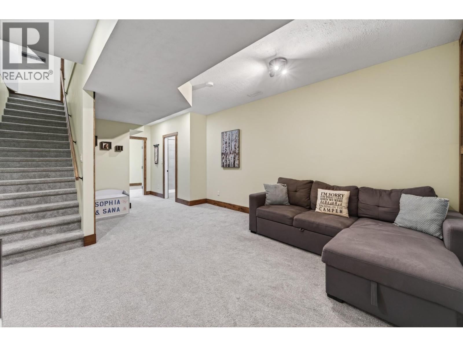 882 EAGLESON Crescent - 24