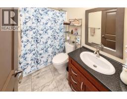 850 Lorne White Pl, Ucluelet, BC V0R3A0 Photo 33