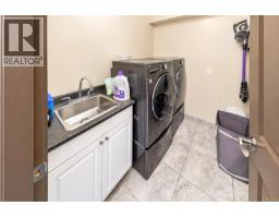 850 Lorne White Pl, Ucluelet, BC V0R3A0 Photo 36