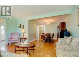 Kitchen - 21 Finchgate Boulevard, Brampton, ON L6T3H7 Photo 7