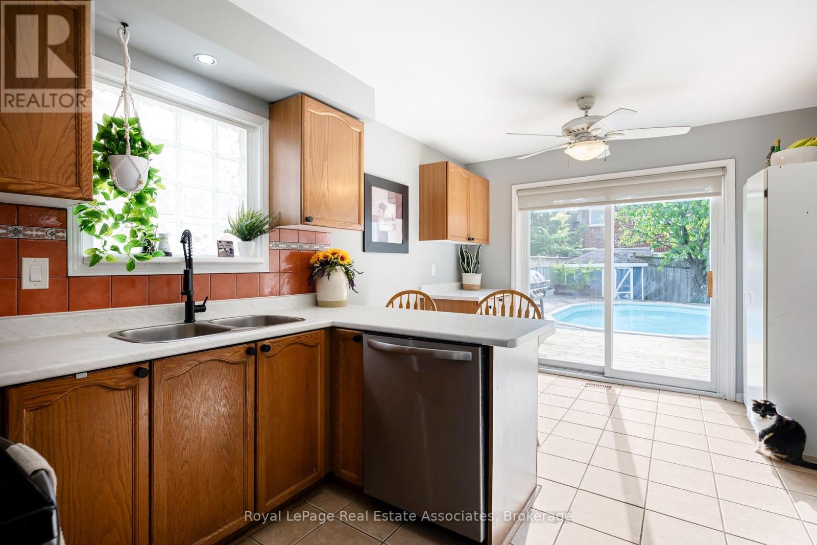 67 SMITH DRIVE - 28