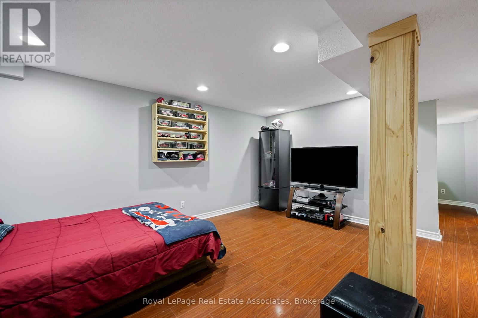 67 SMITH DRIVE - 48