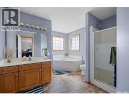 911 Gull Road, Regina, SK S4N7P9 Photo 24
