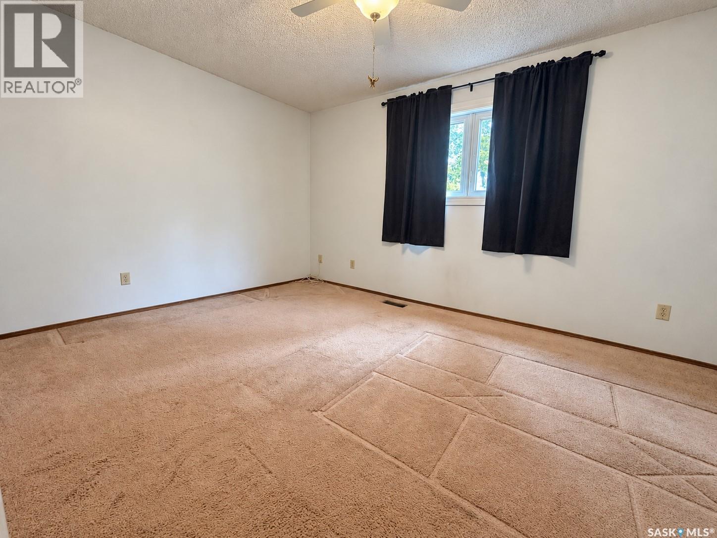 7122 Lawrence DRIVE, Regina — photo 10