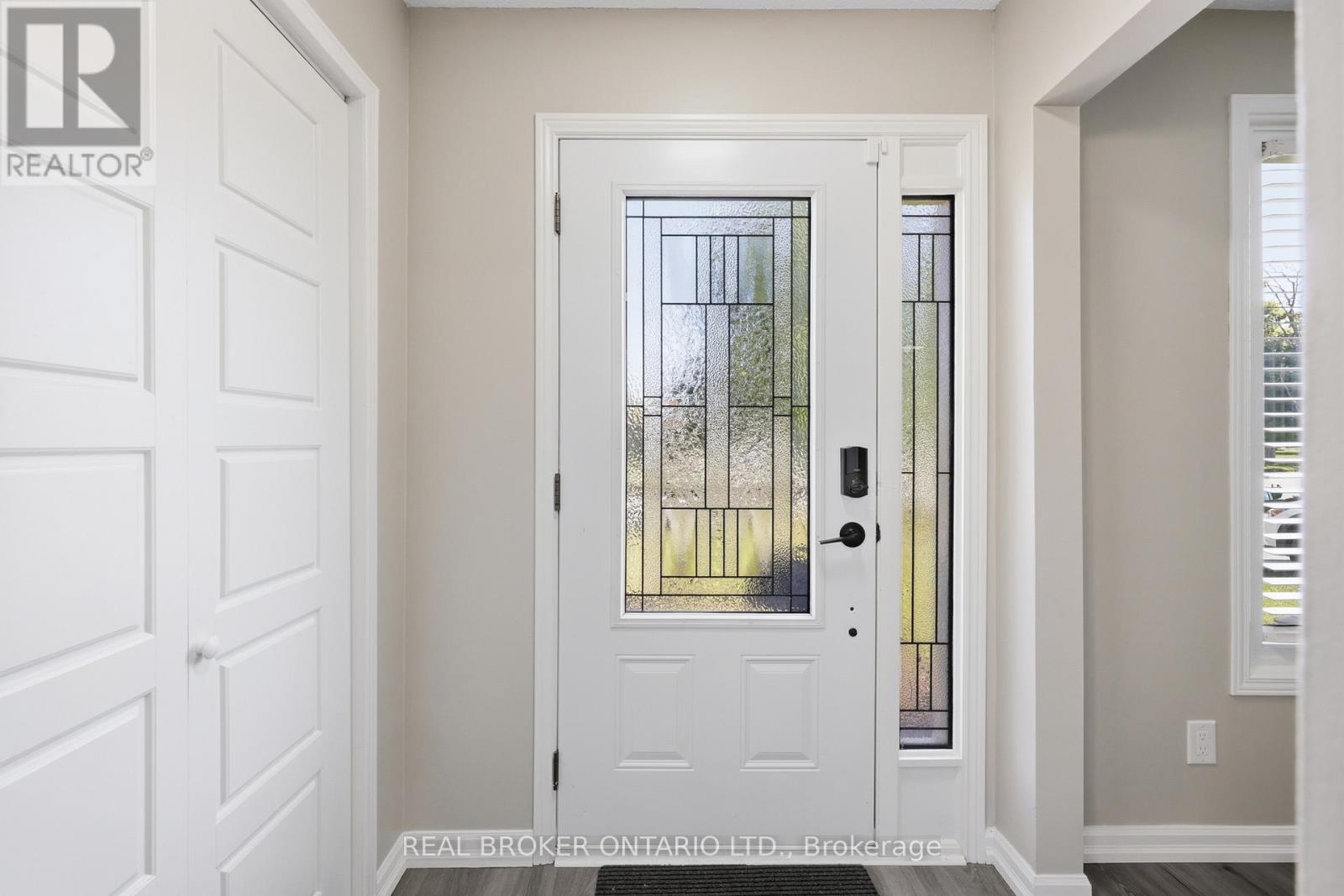 42 TERRACE AVENUE - Image 4