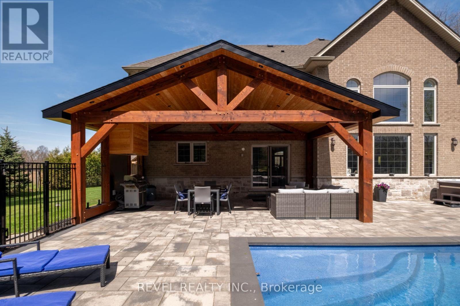1505 MILBUROUGH LINE - Image 44
