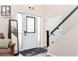 115 Iroquois Crescent W - photo 3