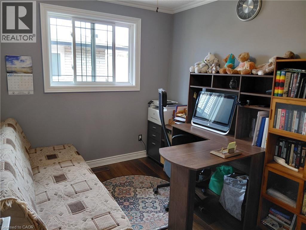 244 GUILDWOOD Drive - 19