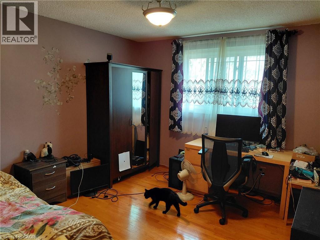 244 GUILDWOOD Drive - 16