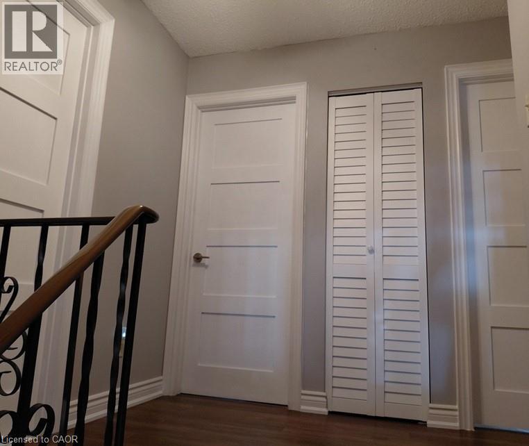 244 GUILDWOOD Drive, Hamilton — photo 12
