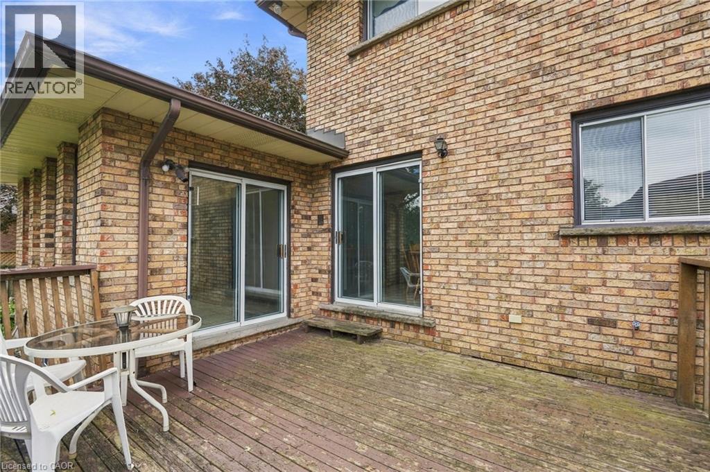 4 NELLIDA Crescent - 46