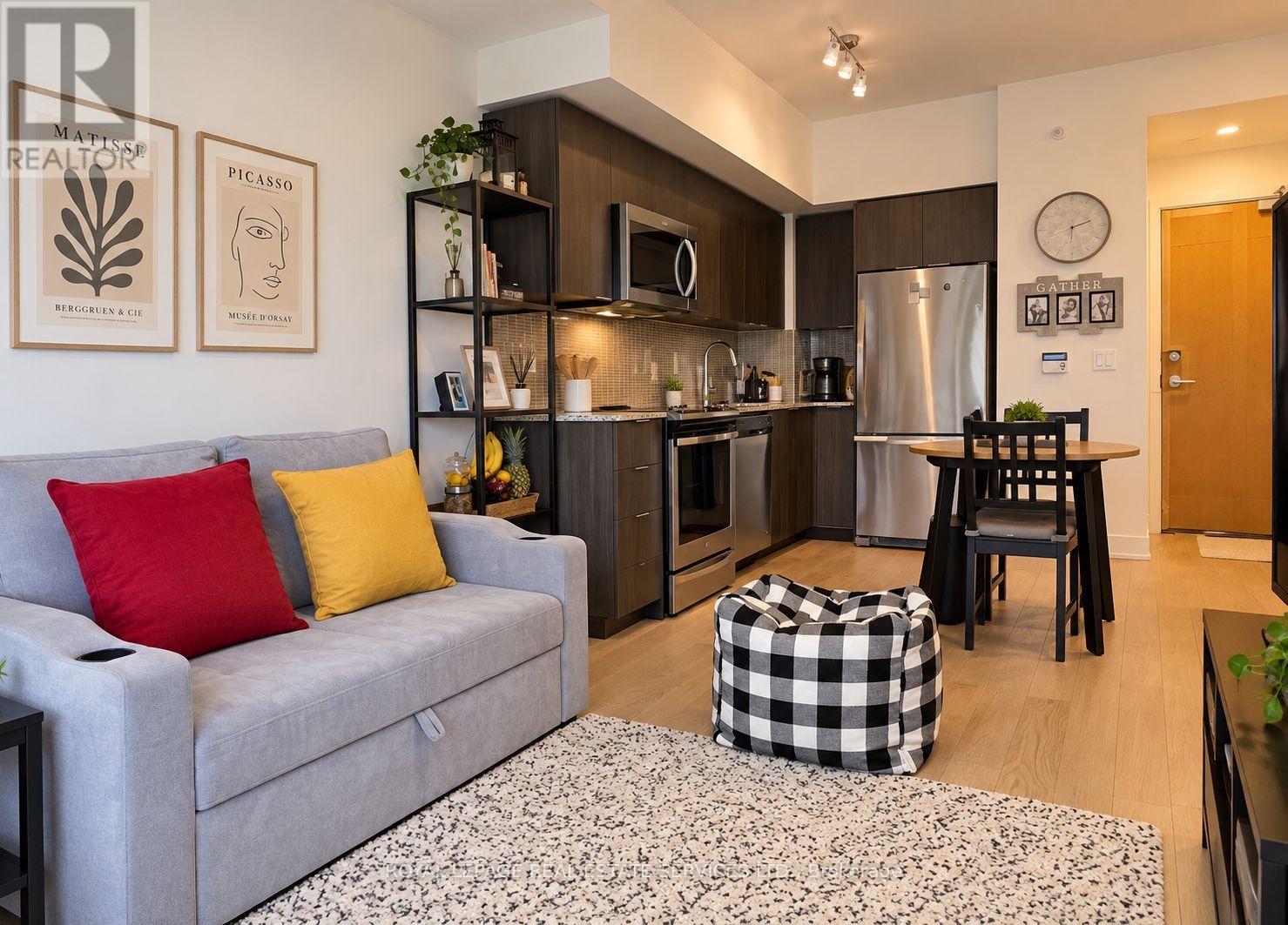 #2615 30 SHORE BREEZE DRIVE - 9