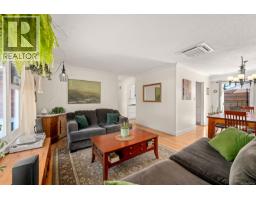 1719 Robb Ave, Comox, BC V9M2W6 Photo 17