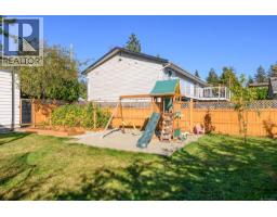 1719 Robb Ave, Comox, BC V9M2W6 Photo 41
