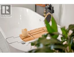 1719 Robb Ave, Comox, BC V9M2W6 Photo 70