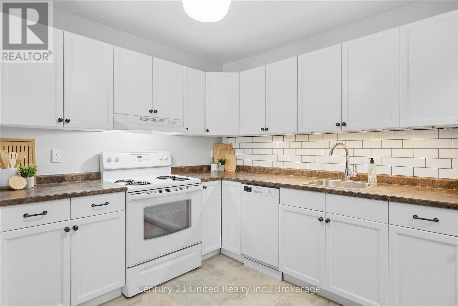 202 - 2406 MOUNTLAND DRIVE, Peterborough (Monaghan Ward 2) — photo 10