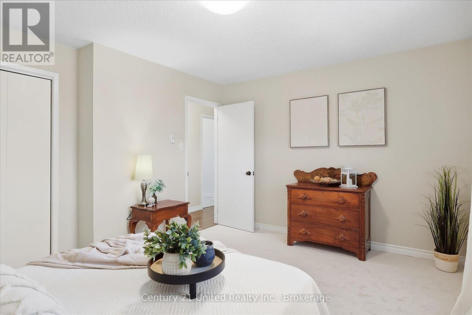 #202 2406 MOUNTLAND DRIVE - Image 25