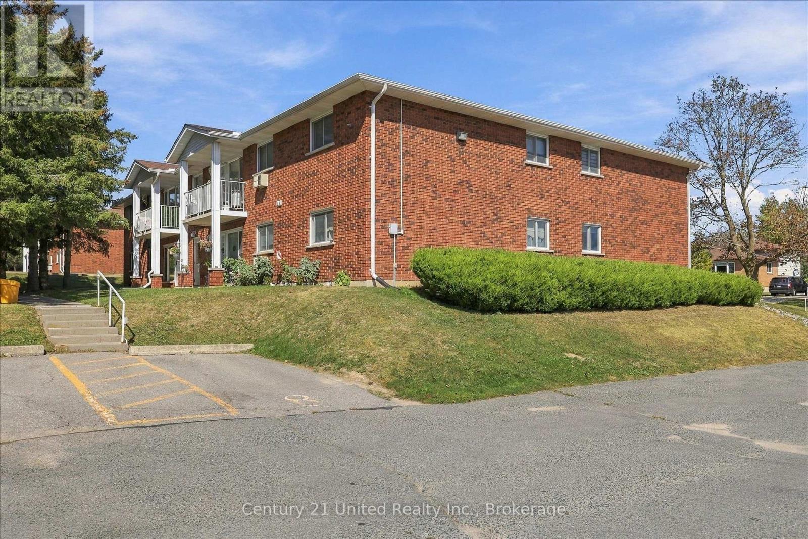 #202 2406 MOUNTLAND DRIVE - Image 39