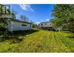 17 Hilltop Lane thumbnail 8