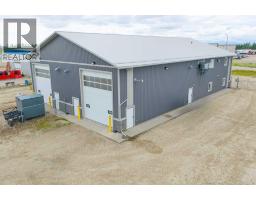 9326 81 Avenue, Clairmont, AB T8X0M9 Photo 6