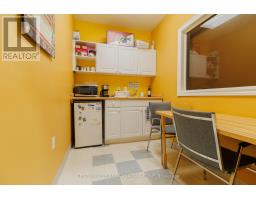 8-9 - 60 Meg Drive, London South, ON N6E3T6 Photo 27