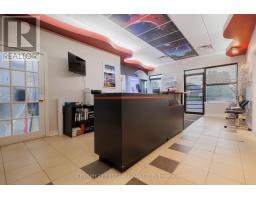 8-9 - 60 Meg Drive, London South, ON N6E3T6 Photo 6