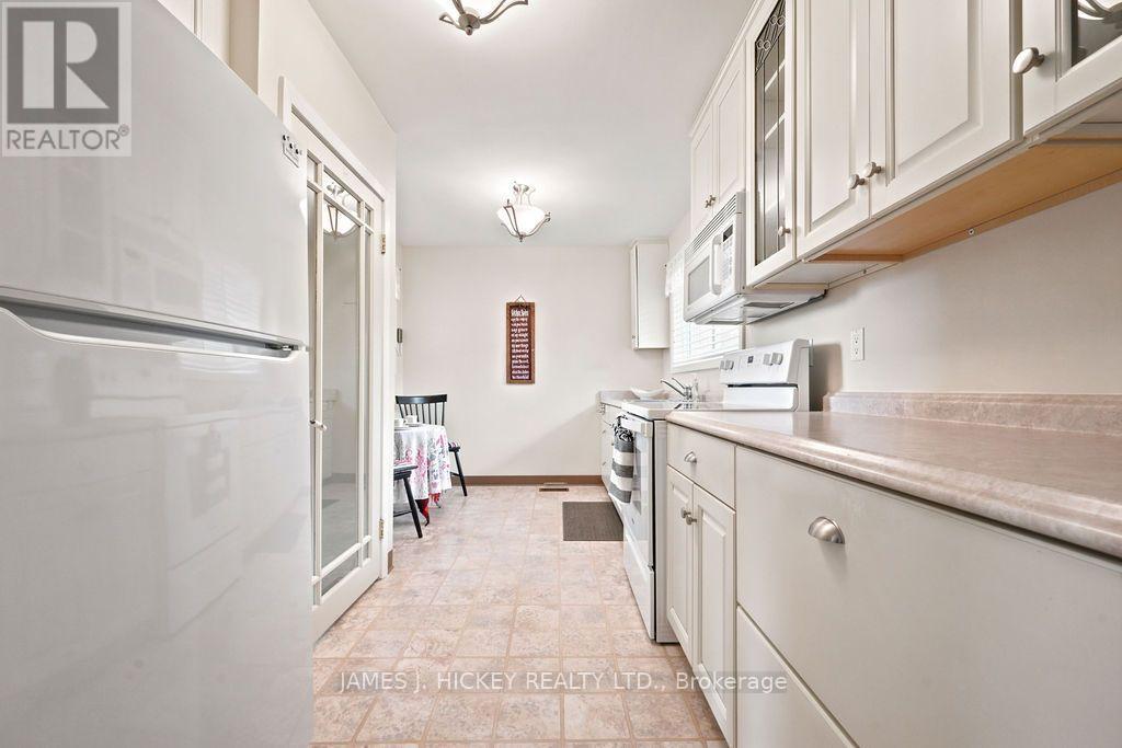 80 FRONTENAC CRESCENT, Deep River — photo 4