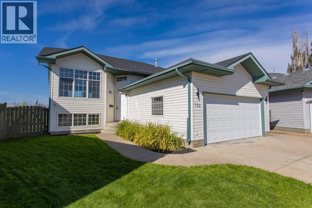 Listing photo – 133 Wellington Close, Blackfalds
