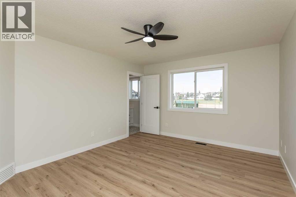 Listing photo – 133 Wellington Close, Blackfalds