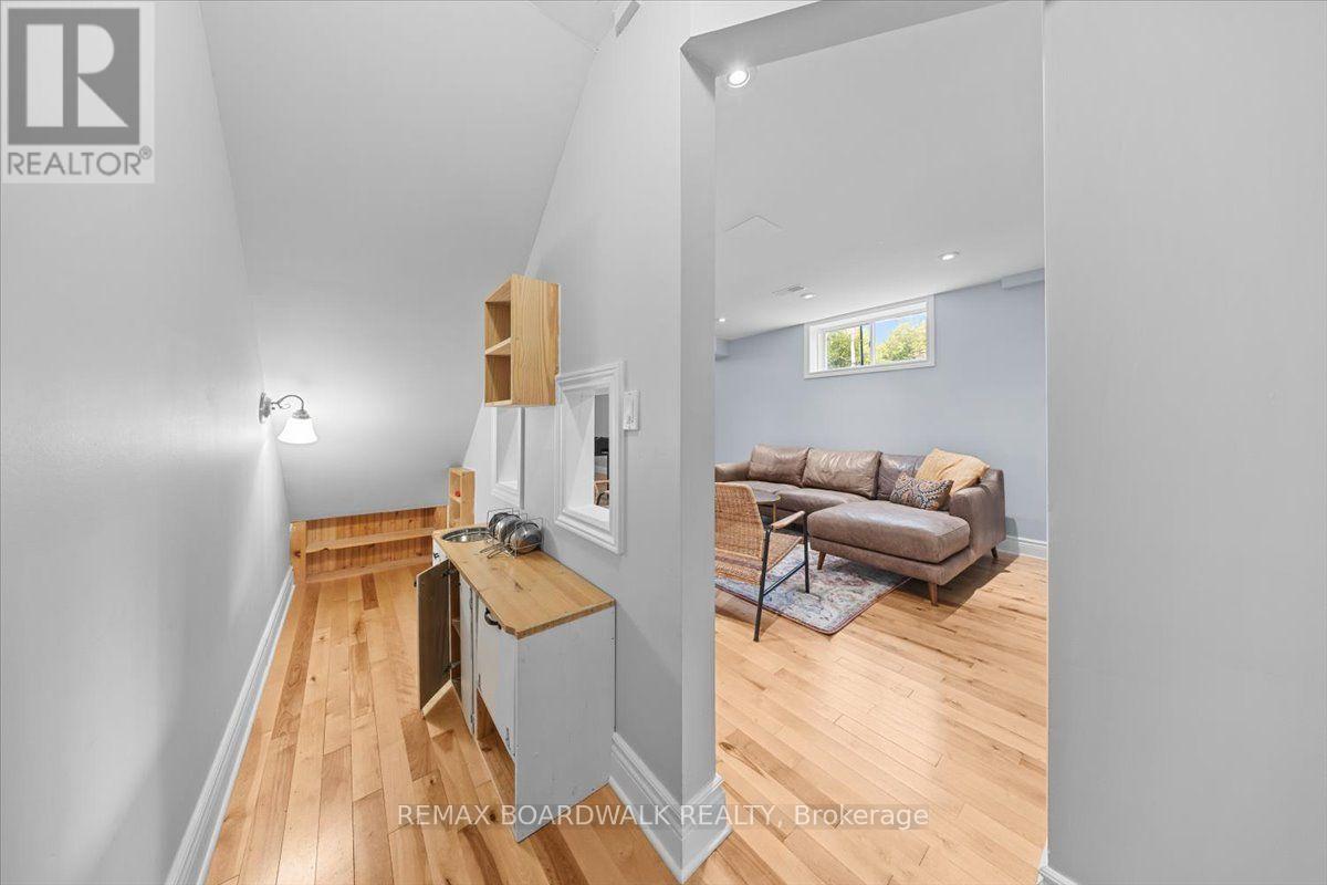 240 WILLIAM HAY DRIVE - Image 34