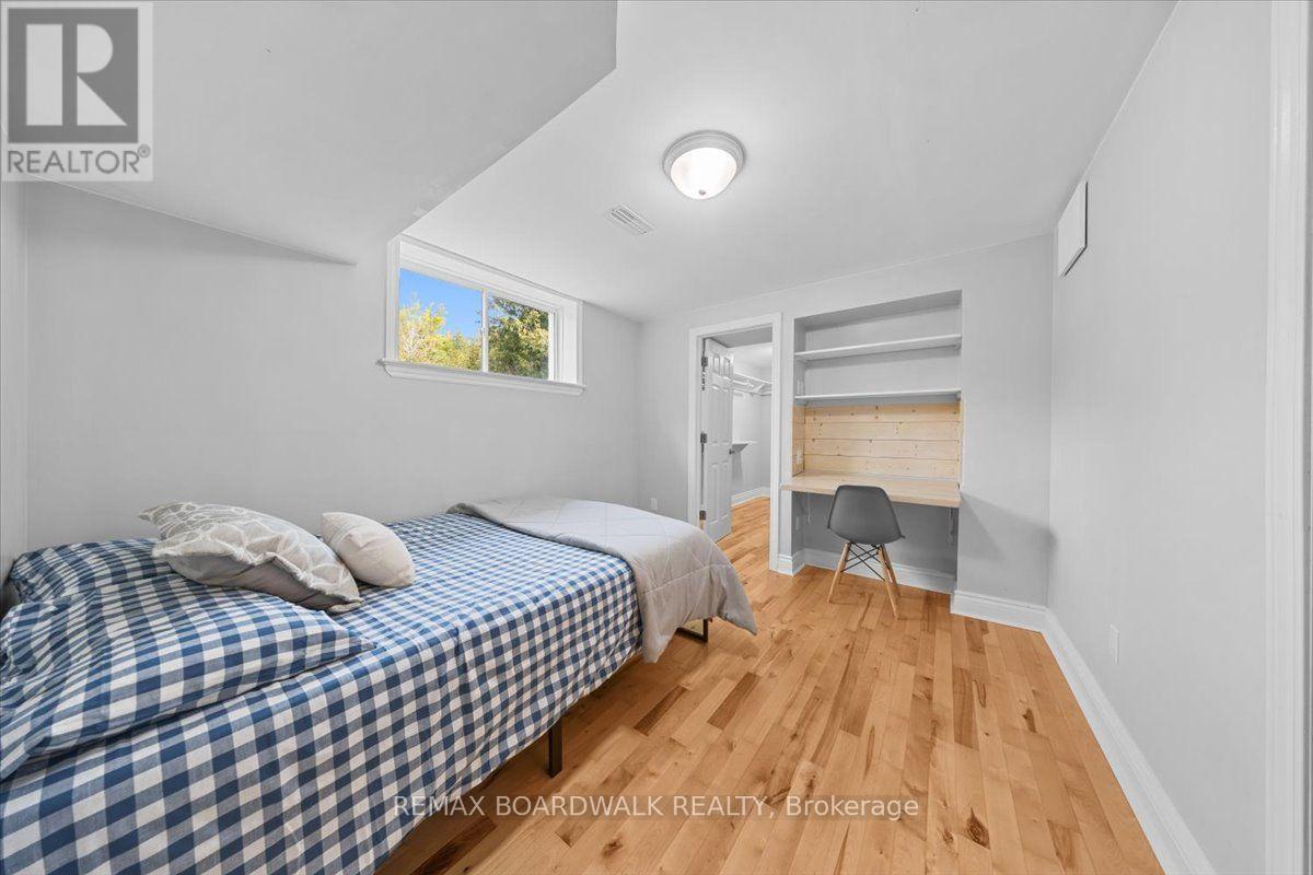 240 WILLIAM HAY DRIVE - 35