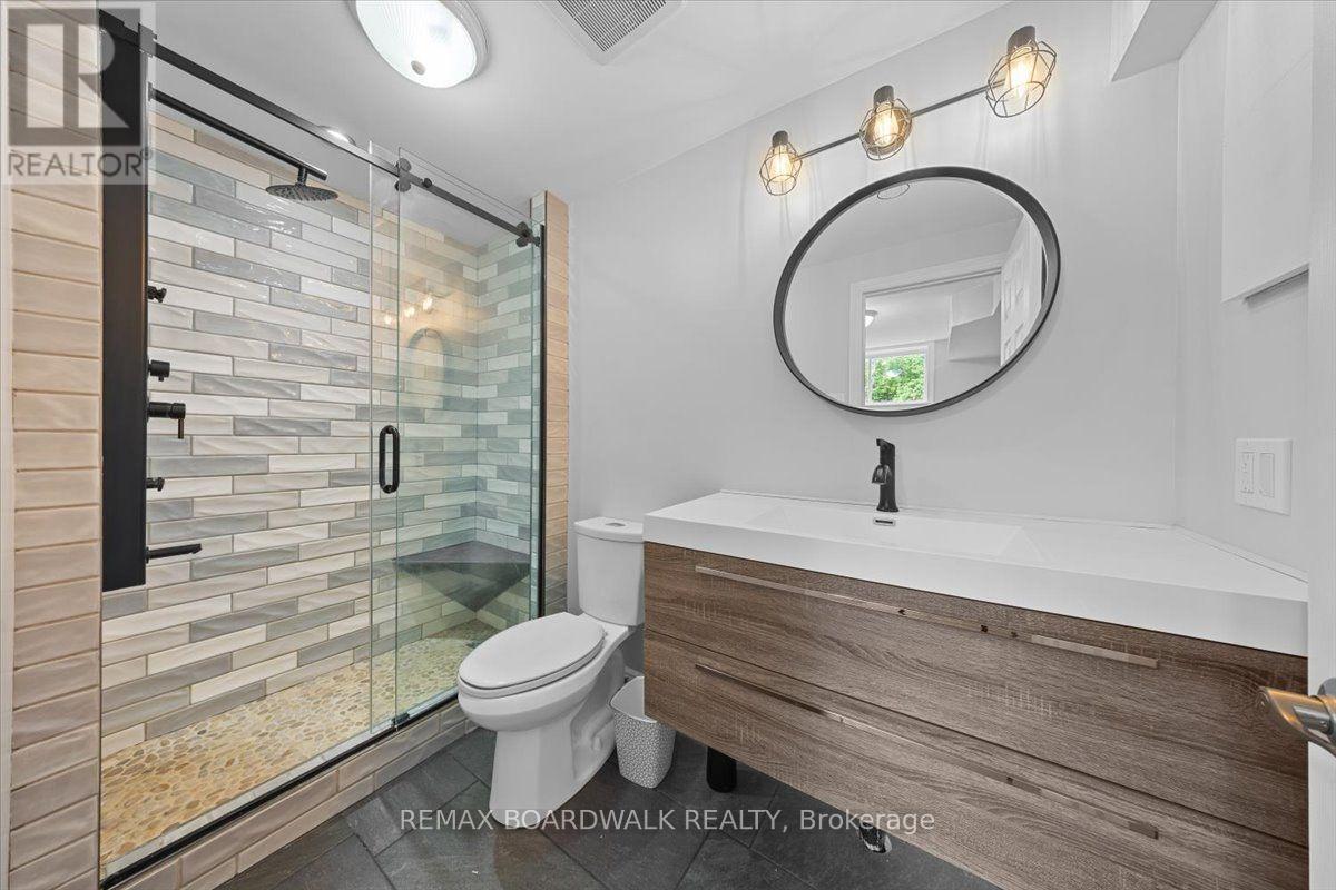 240 WILLIAM HAY DRIVE - Image 38