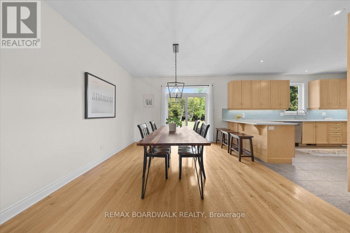 240 WILLIAM HAY DRIVE - 8
