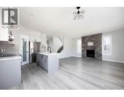 4pc Bathroom - 185 Dafoe Way, Fort Mcmurray, AB T9K2Y5 Photo 13