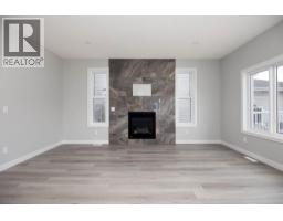 Living room - 185 Dafoe Way, Fort Mcmurray, AB T9K2Y5 Photo 6