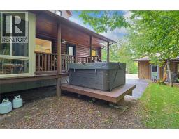2pc Bathroom - 1 Miller Lake Shore Road, Northern Bruce Peninsula, ON N0H1Z0 Photo 10