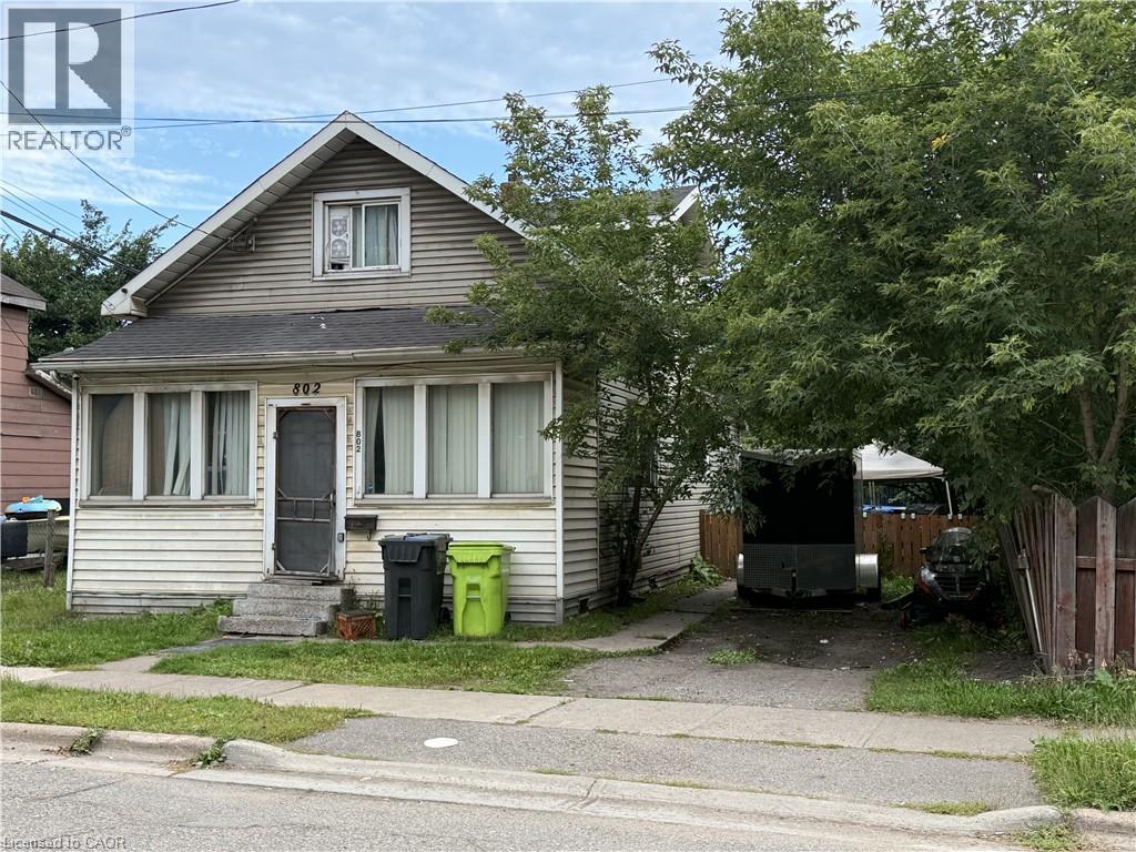 802 BONNEY Street, Sault Ste. Marie — photo 2