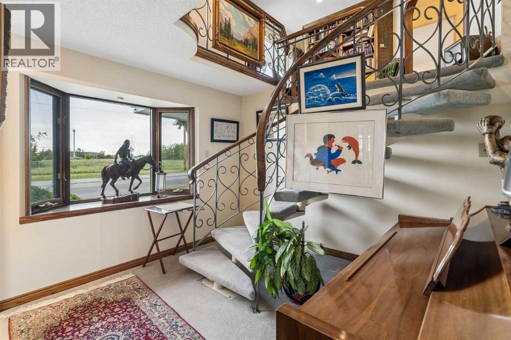 5015 15 Street SW - photo 15
