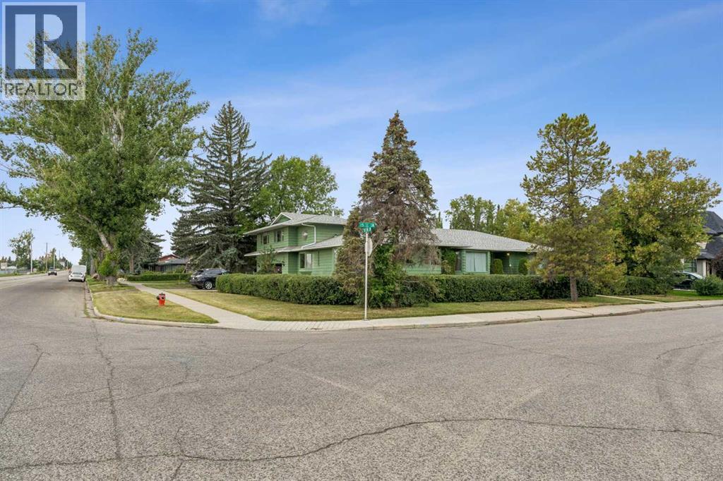 5015 15 Street SW, Calgary, Alberta, T2T4B7