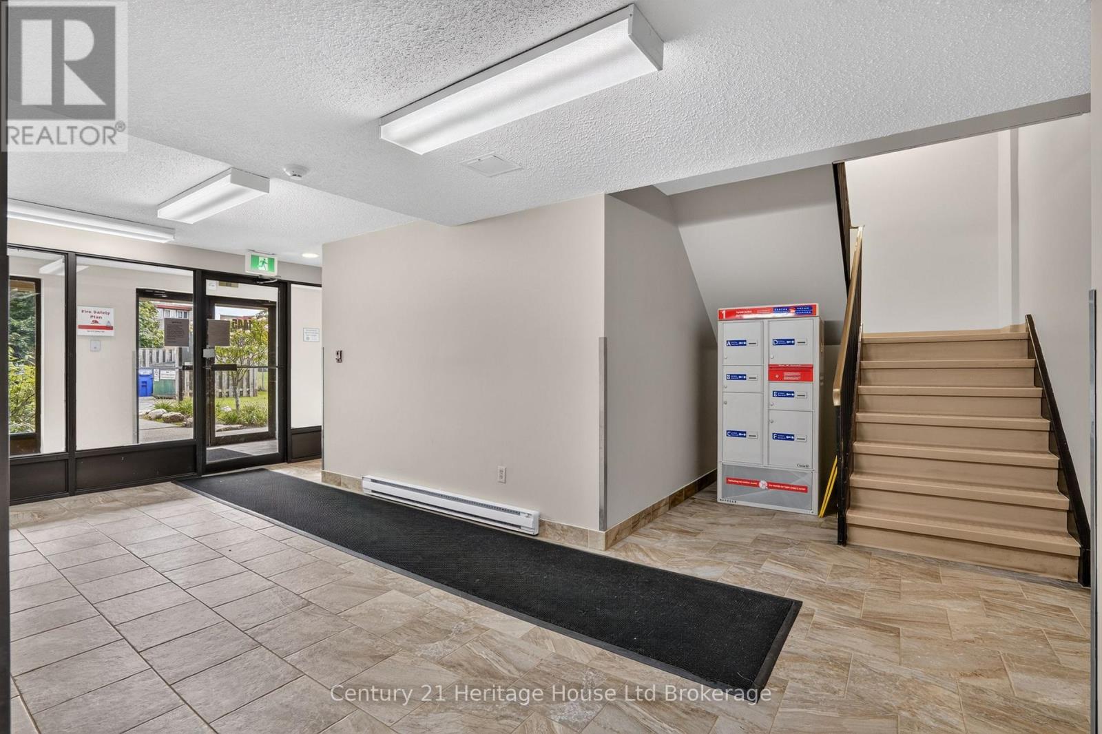 205 - 1445 HURON STREET, London East (East D) — photo 4