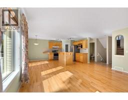 Bonus Room - 31 Springborough Way Sw, Calgary, AB T3H5T3 Photo 7