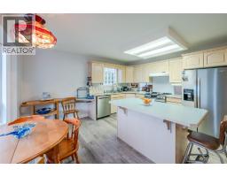 Den - 3400 Wilson Street Unit# 195, Penticton, BC V2A8J1 Photo 6