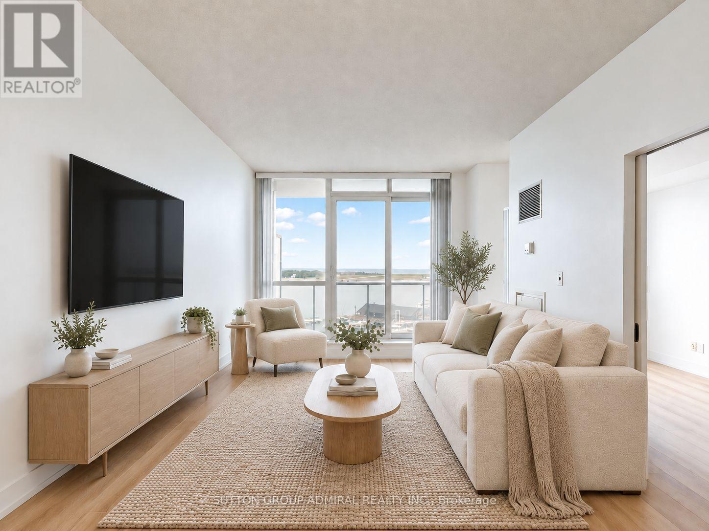 Photo of 218 Queens Quay