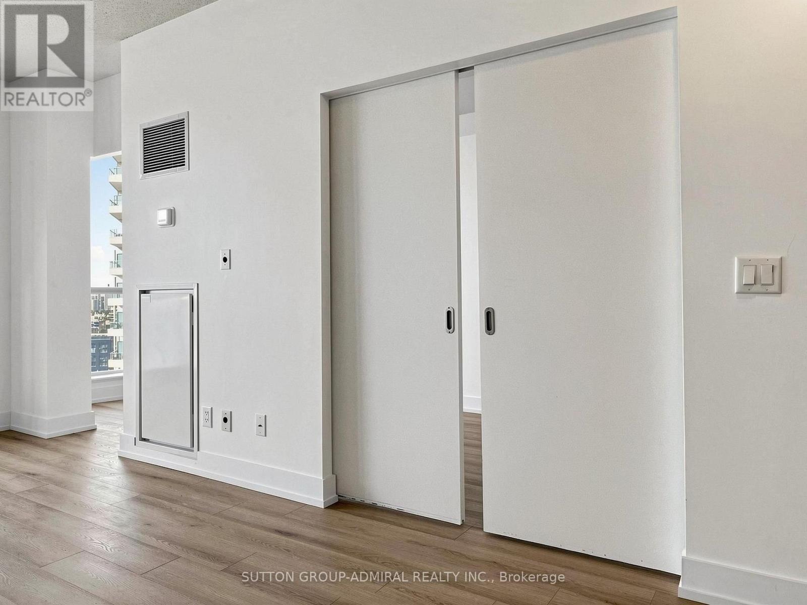 1410 - 218 QUEENS QUAY W, Toronto (Waterfront Communities) — photo 8