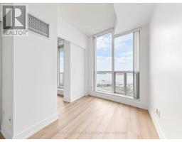 1410 - 218 Queens Quay W, Toronto, ON M5J2Y6 Photo 12